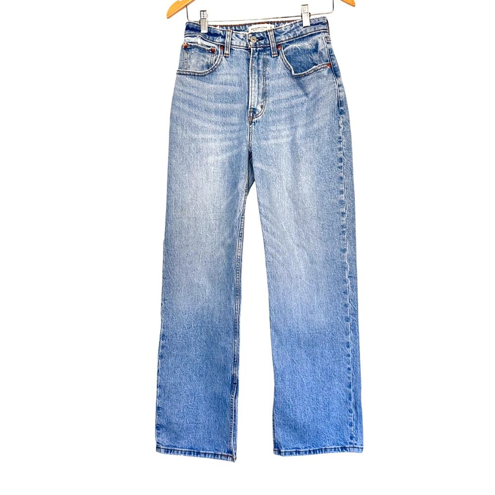 Abercrombie & Fitch Light Wash Wide Leg Jeans